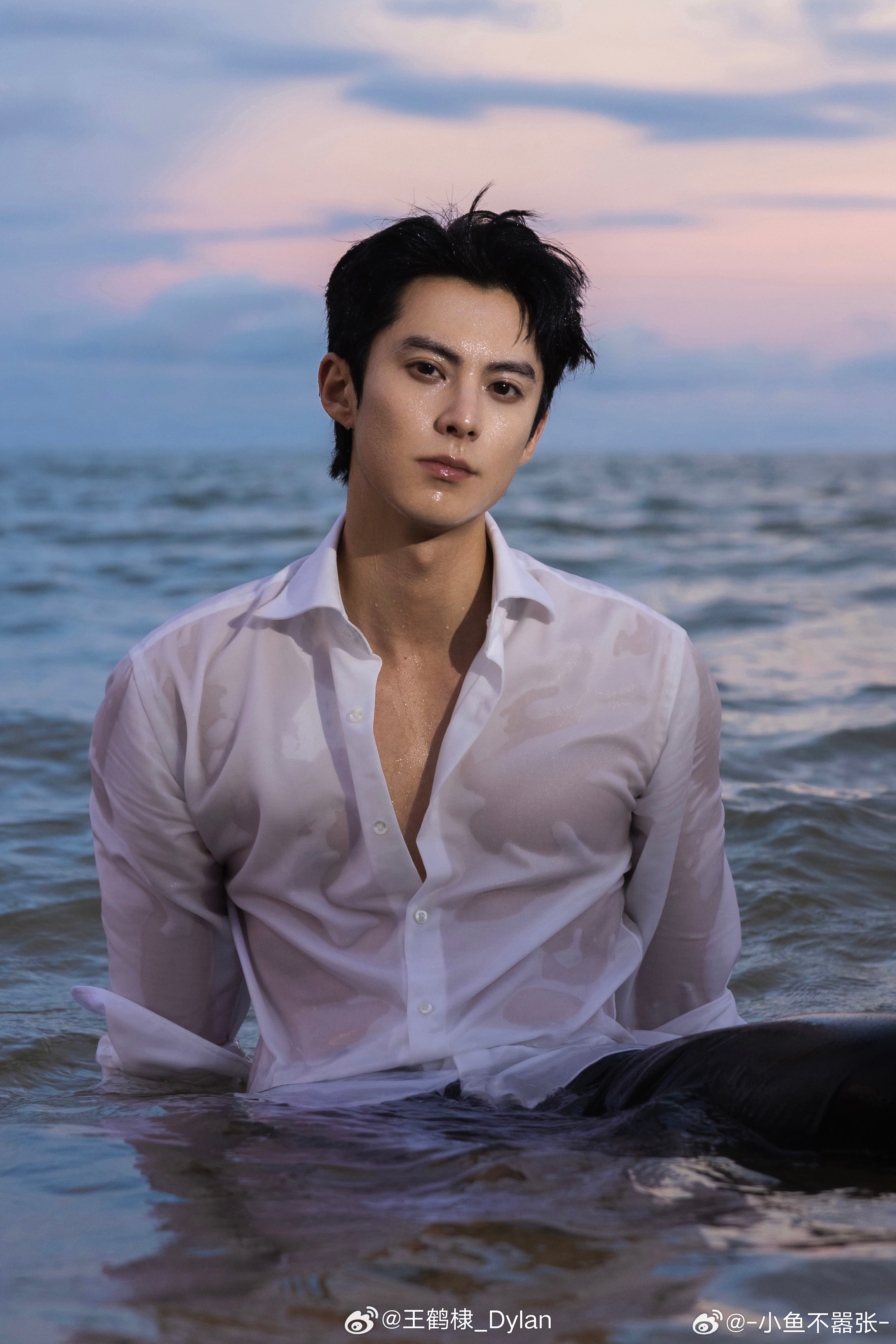 王鹤棣新歌歌词       王鹤棣有点意思 