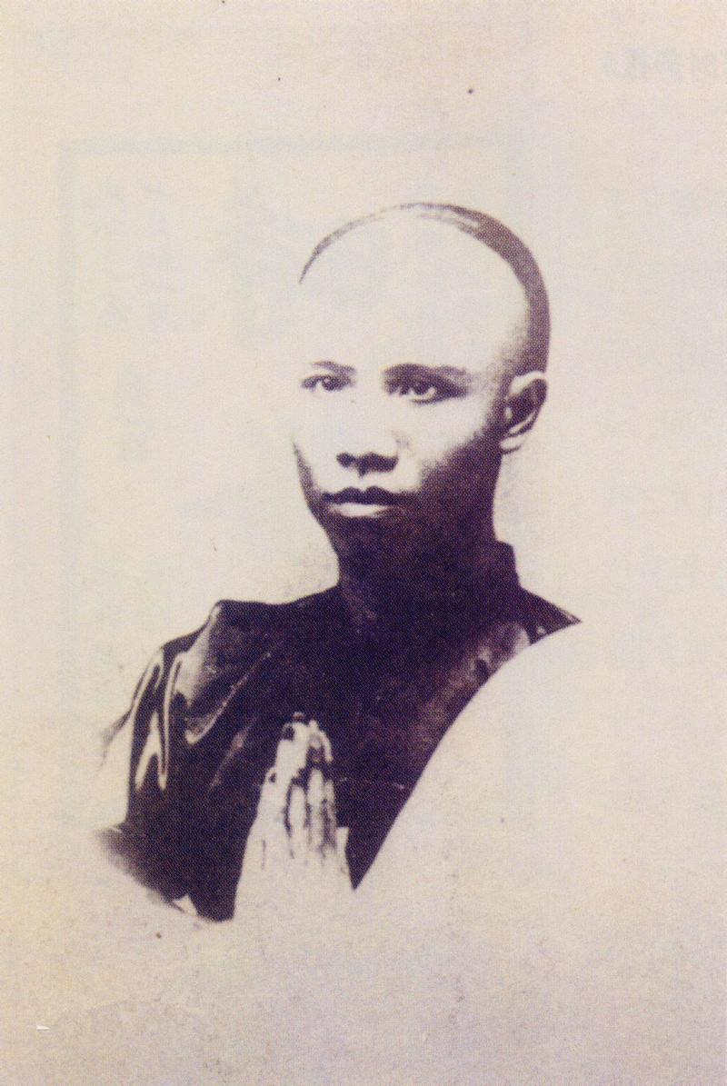 1898年谭嗣同被当街斩杀，谭父为防止儿媳自杀，用了2个“狠招”！

1989年