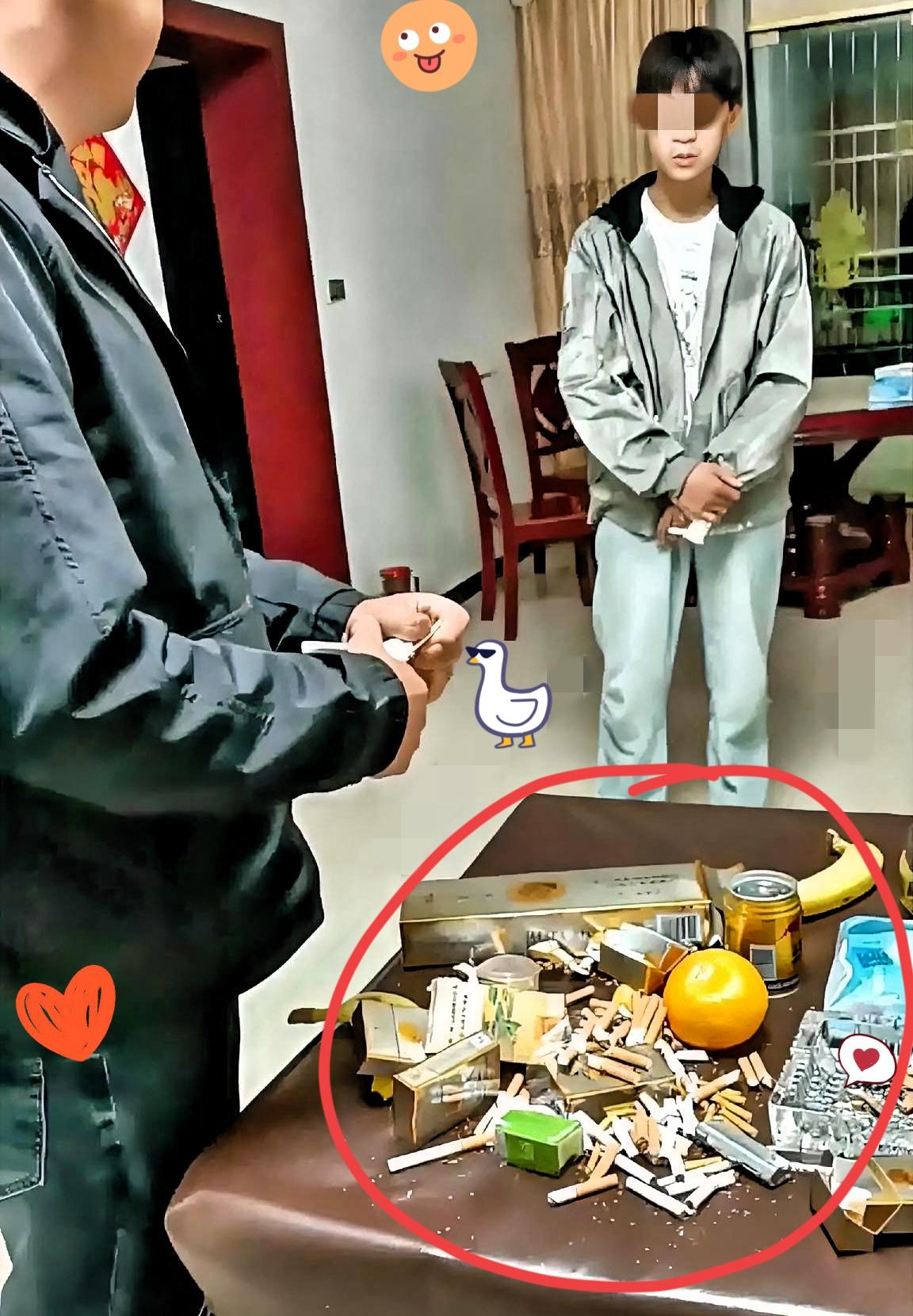 重庆一位父亲为了帮儿子戒烟，
直接上演“自毁式”戒烟大戏
当着儿子面，一盒接一盒