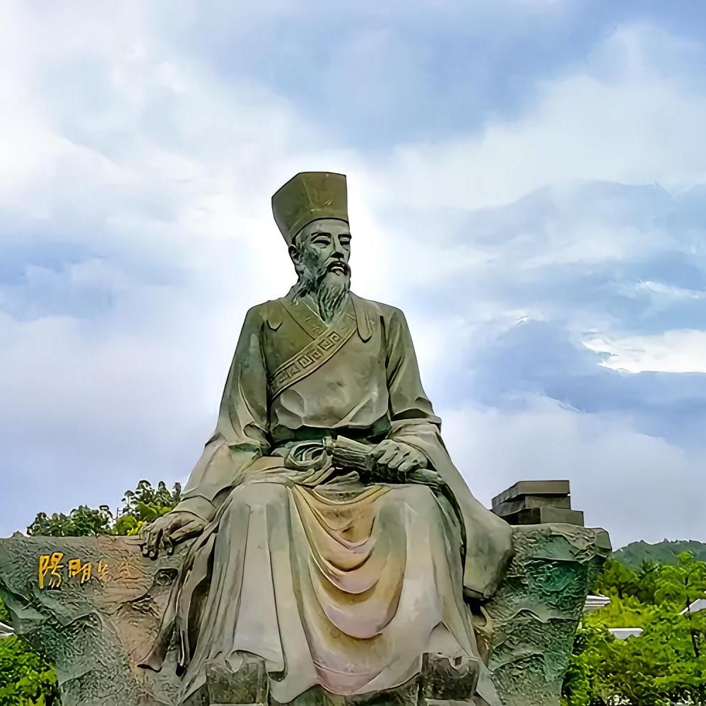 说起王阳明，这人这辈子真是把"过山车"坐明白了。
 
当年他被一贬再贬，最后扔到