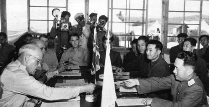 未料中国出兵这么多，金日成不愿交出指挥权，斯大林：由中国指挥！

历史那个大舞台