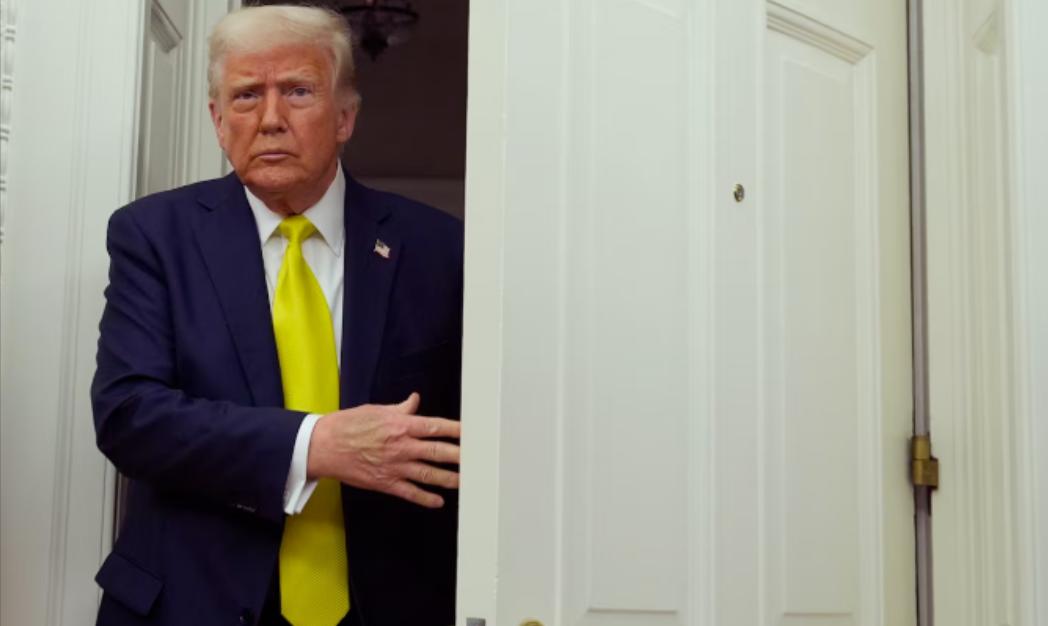 特朗普宣布重大决定，美利坚要“闭关锁国”？特朗普宣布，美国将永久暂停所有来自第三