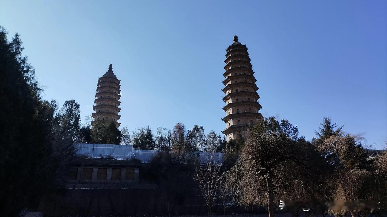 永祚寺内的中国古塔文化展示
🍁可以了解我国多座古塔的情况。此馆内还有精美的双塔