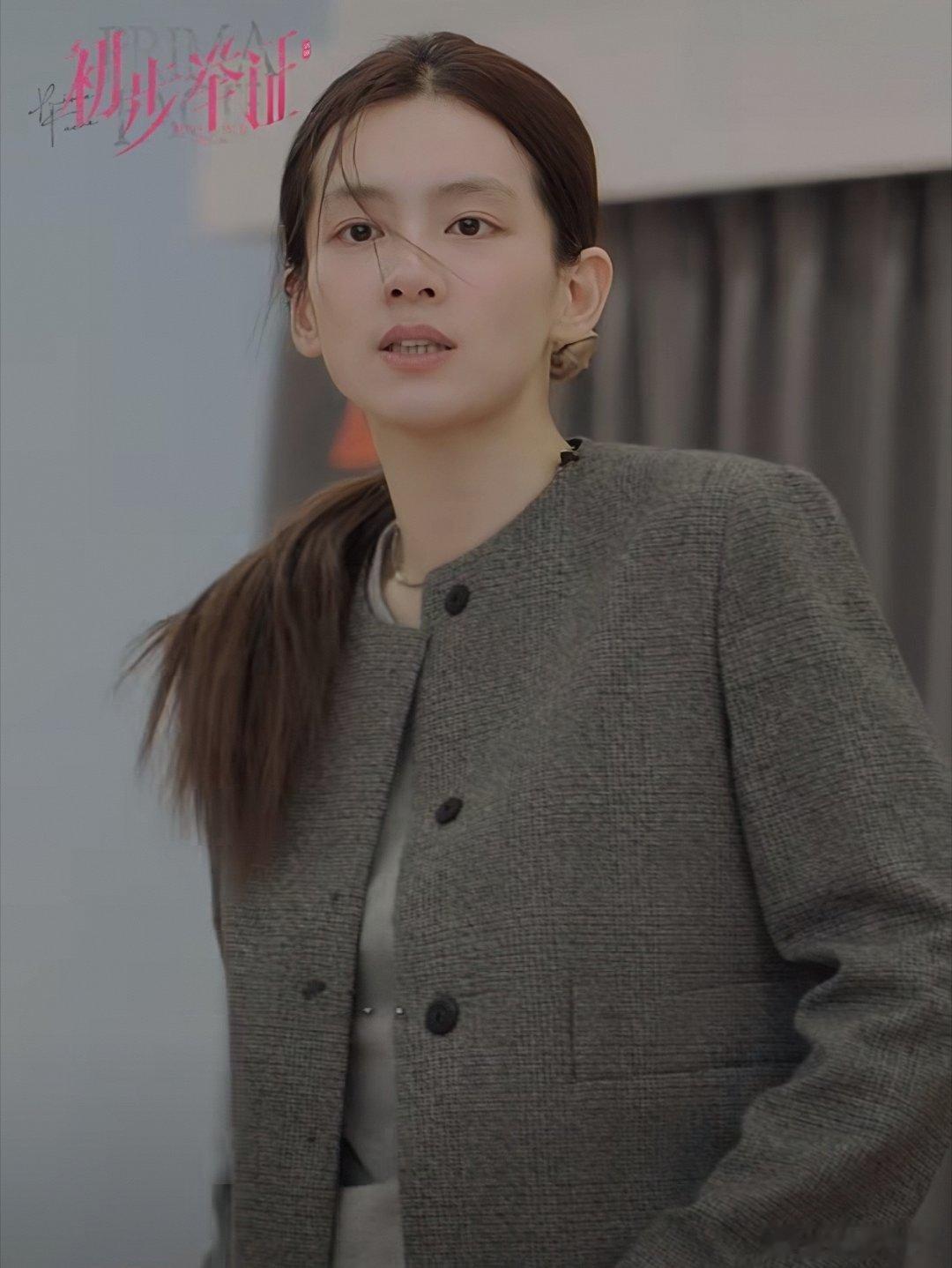 陈昊宇第一次上康熙就这么会唱 那可不，我们不光会唱还很会演，请多多支持陈昊宇的独