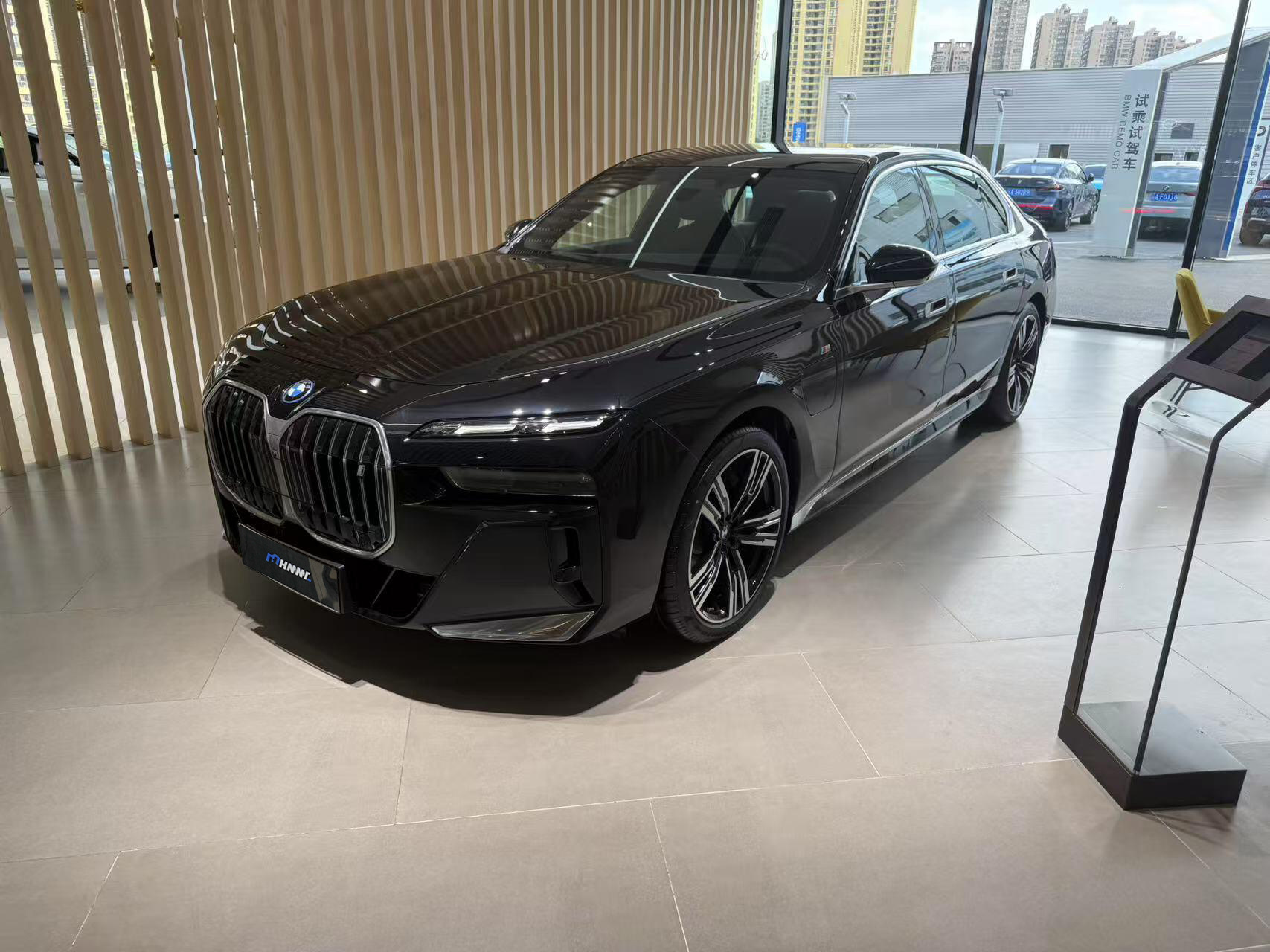 全国找车[超话] 你要是说全价i7没有灵魂我不反驳但你要是说半价i7没有灵魂我是