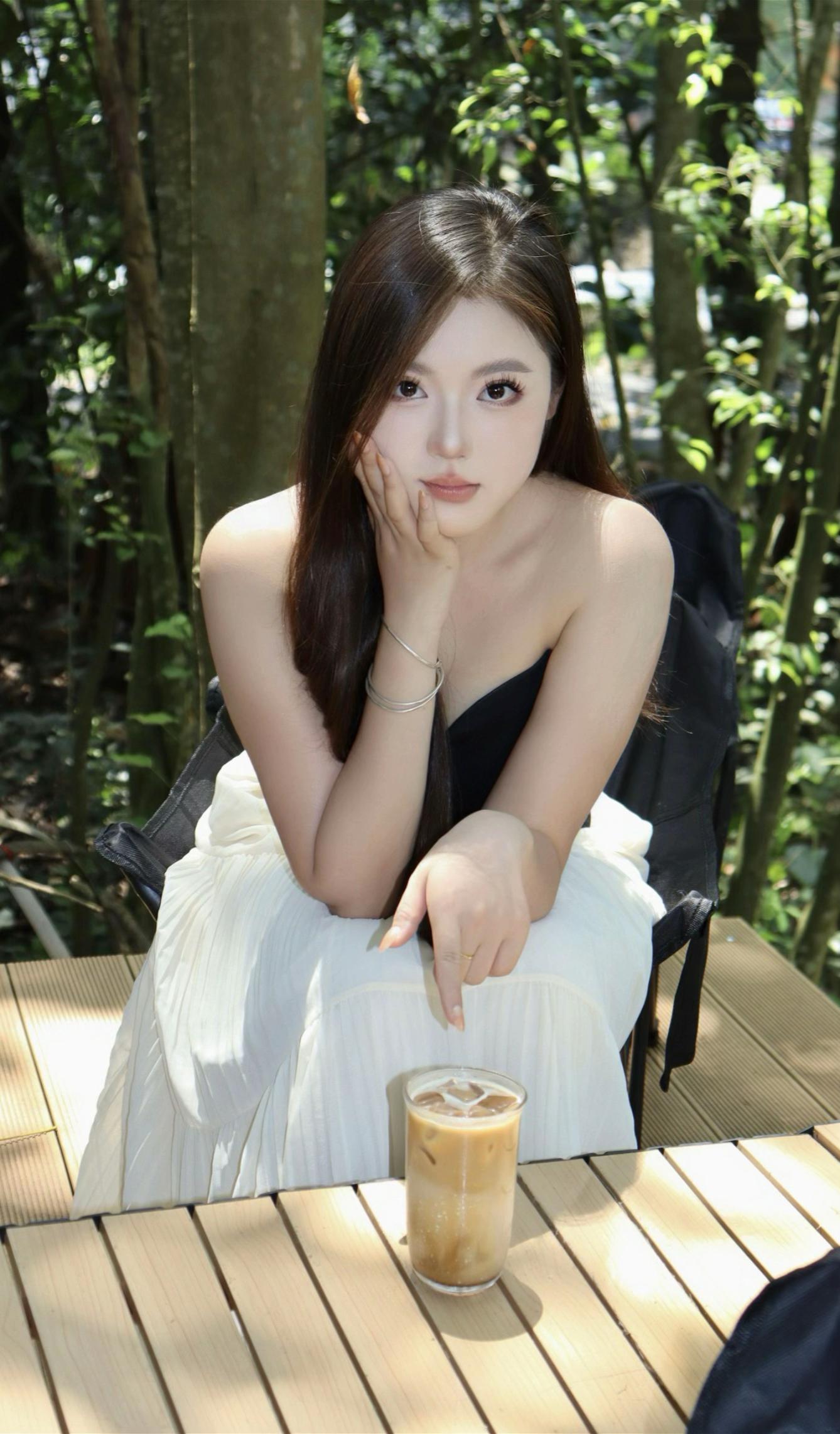 图片我出，文案你想！