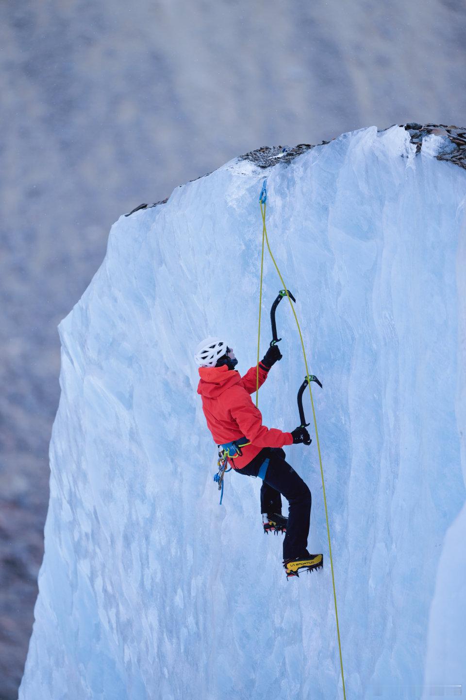 联合国又又又发了王一博内娱“联合国编外人员”实锤！别人冲红毯他冲国际会场，环保K