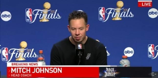 马刺教练调度失职NBA总决赛G4中，马刺队在半场领先29分的绝对优势下，最终以1