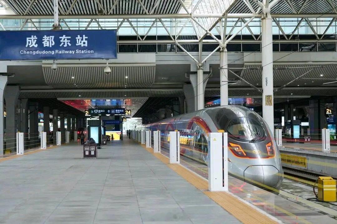 成都到汉口高铁迈入5小时时代明日起成都人中午能坐高铁到武汉吃热干面IT时代网10