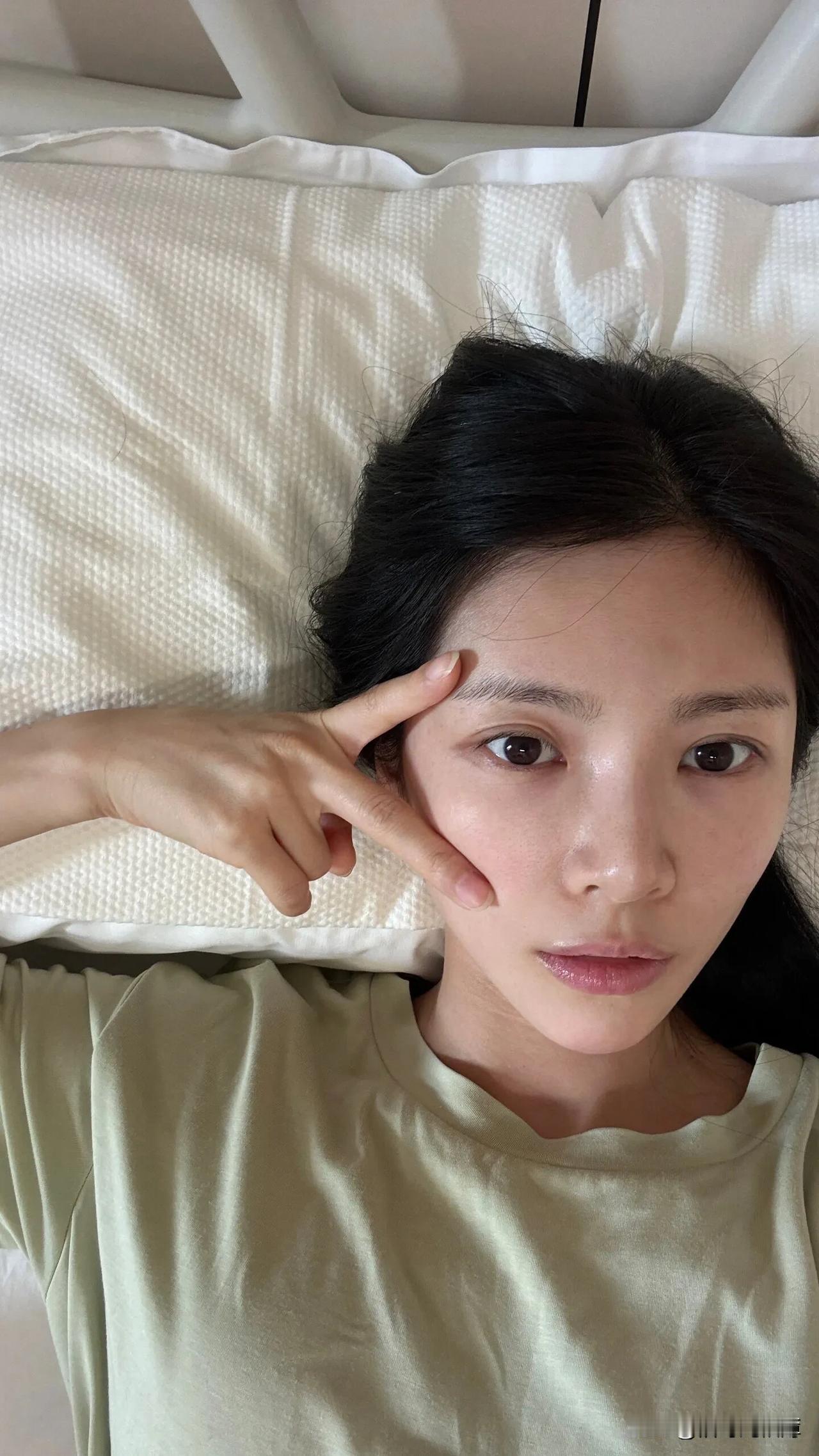 王灿全麻做肠胃镜，原因让人羡慕嫉妒恨。

刚刚杜淳老婆王灿发文表示，今天做了20