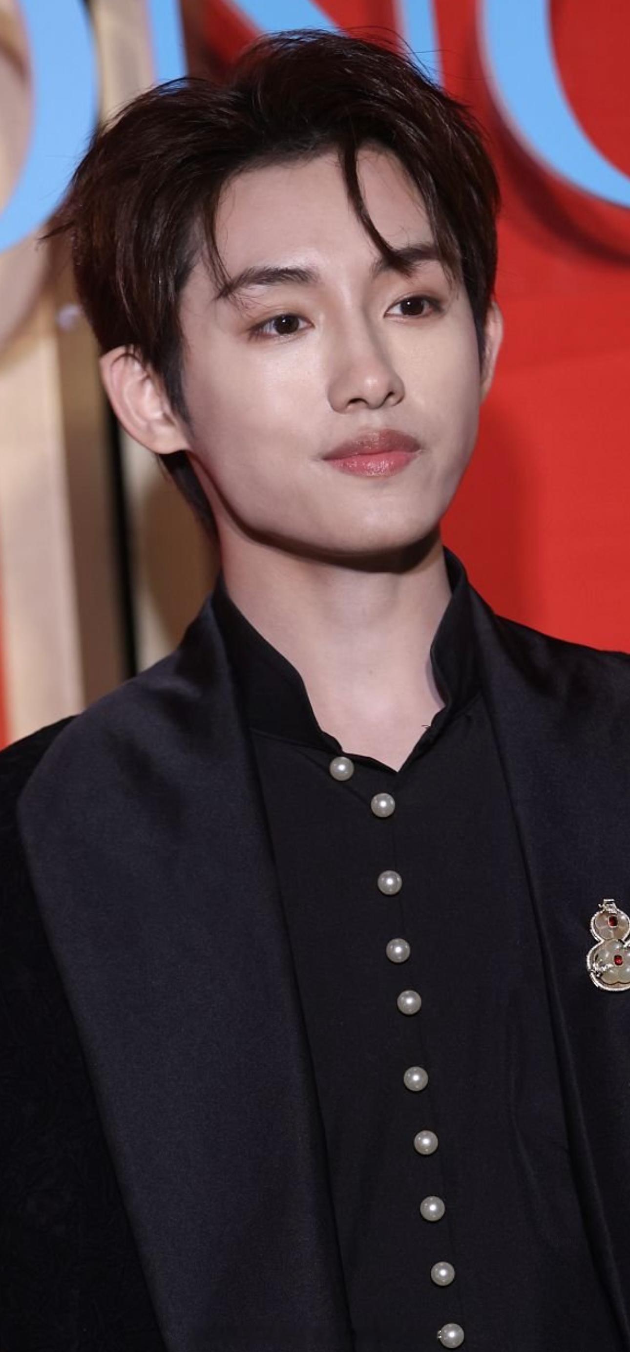 董思成昨日活动新闻图 ​​​