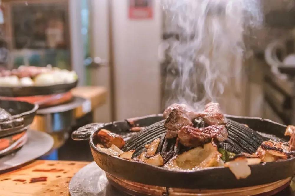 别再“趁热吃”了！这个习惯真的会增加患癌风险
 
你刷到的“别趁热吃喝”提醒，真