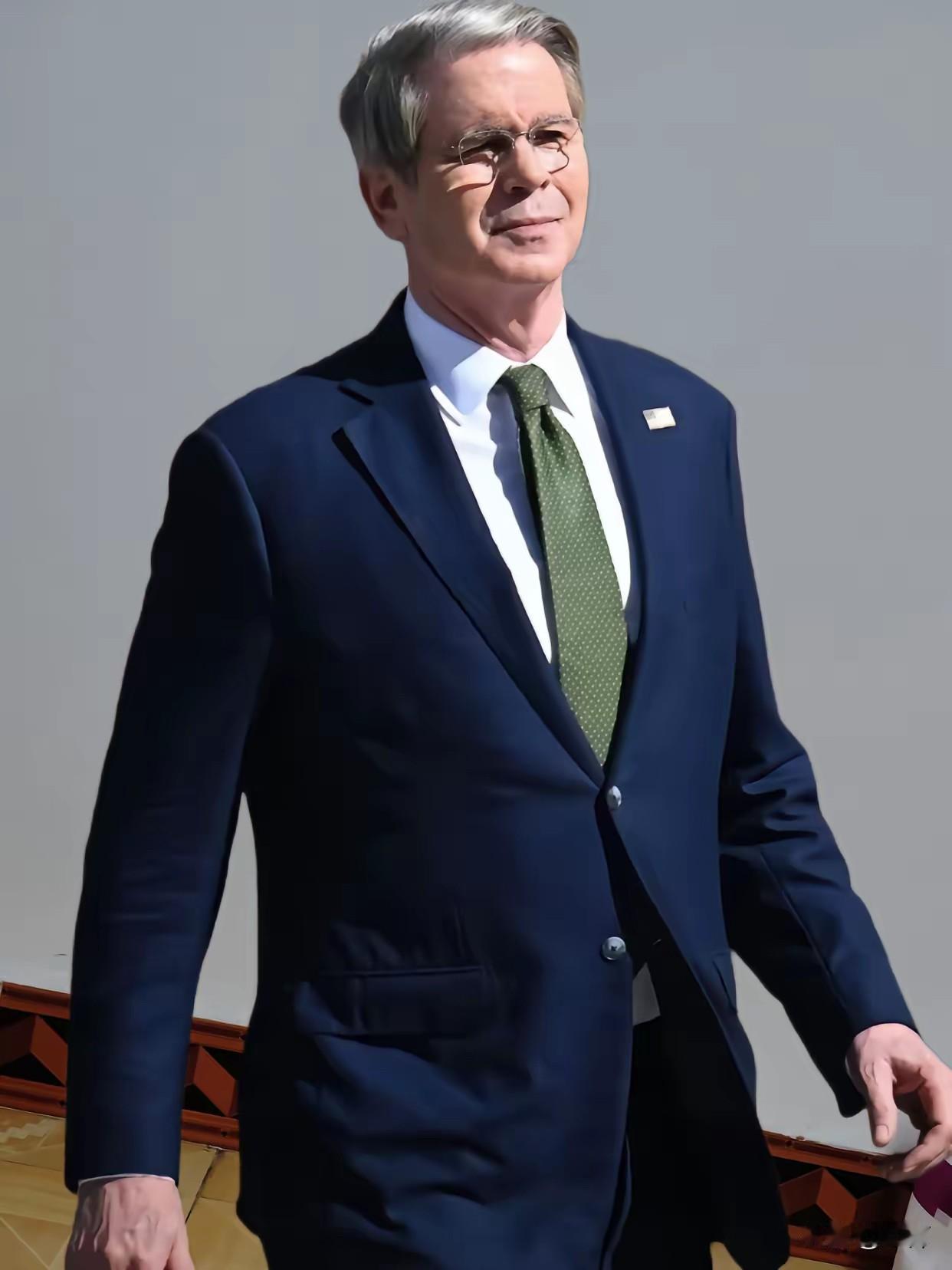 快报！美方“脱钩”喊得凶，中方反手给英伟达一记“先手棋”

快报！快报
美国财政