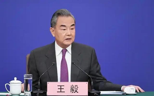 台湾不愿意“一国两制“，王毅外长曾对此回应，那就满足你们，从此以后台湾就只有一个