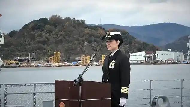 若中日间开战，千万别对日本女兵手下留情！尤其是这个叫大谷三穗的女人，她是日本海军