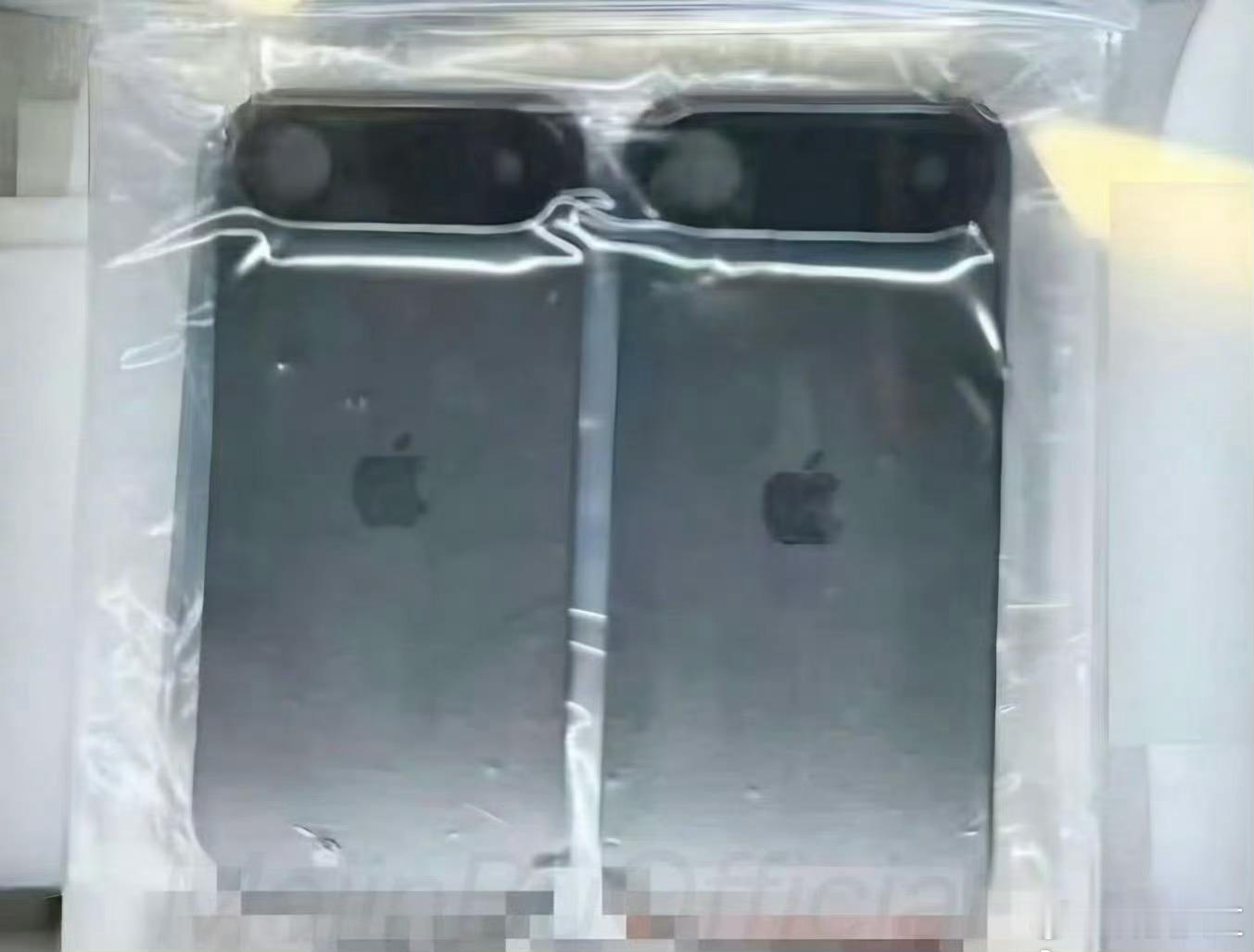 iPhone17Air背板能丑成这样？？？我希望是假的！ 