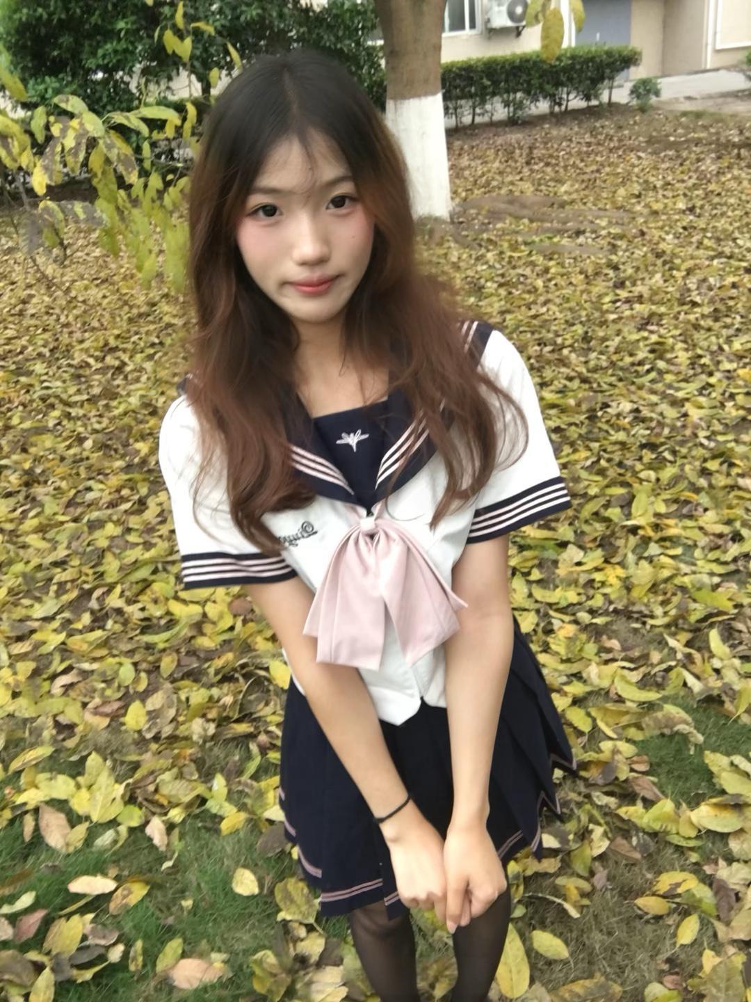Jk妹妹优雅复古的东方美人穿搭推荐 优雅自信穿搭分享