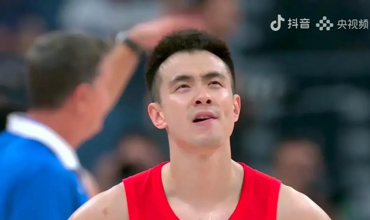 中国男篮第一控卫，赵继伟实至名归！说实话，看继伟打球就是一种享受，组织流畅行云流