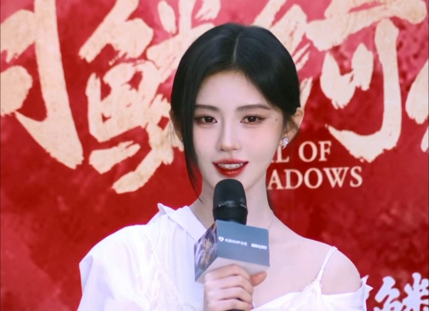 鞠婧祎清唱露芜衣角色曲如此好听啊啊啊啊！！鞠婧祎清唱露芜衣角色曲 鞠婧祎清唱露珠