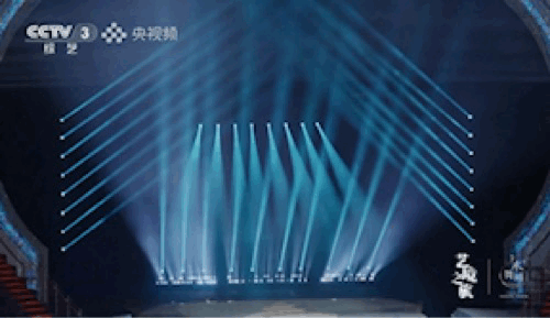 陈乔恩在澳门改行干上灯光师了 央视综艺里的跨界高光时刻！在澳门化身灯光师，玩转光