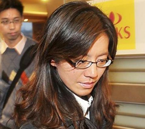 绿营“打手”检察官，这下玩完了！
之前把蔡正元自己花钱都判刑的那个女检察官陈舒怡