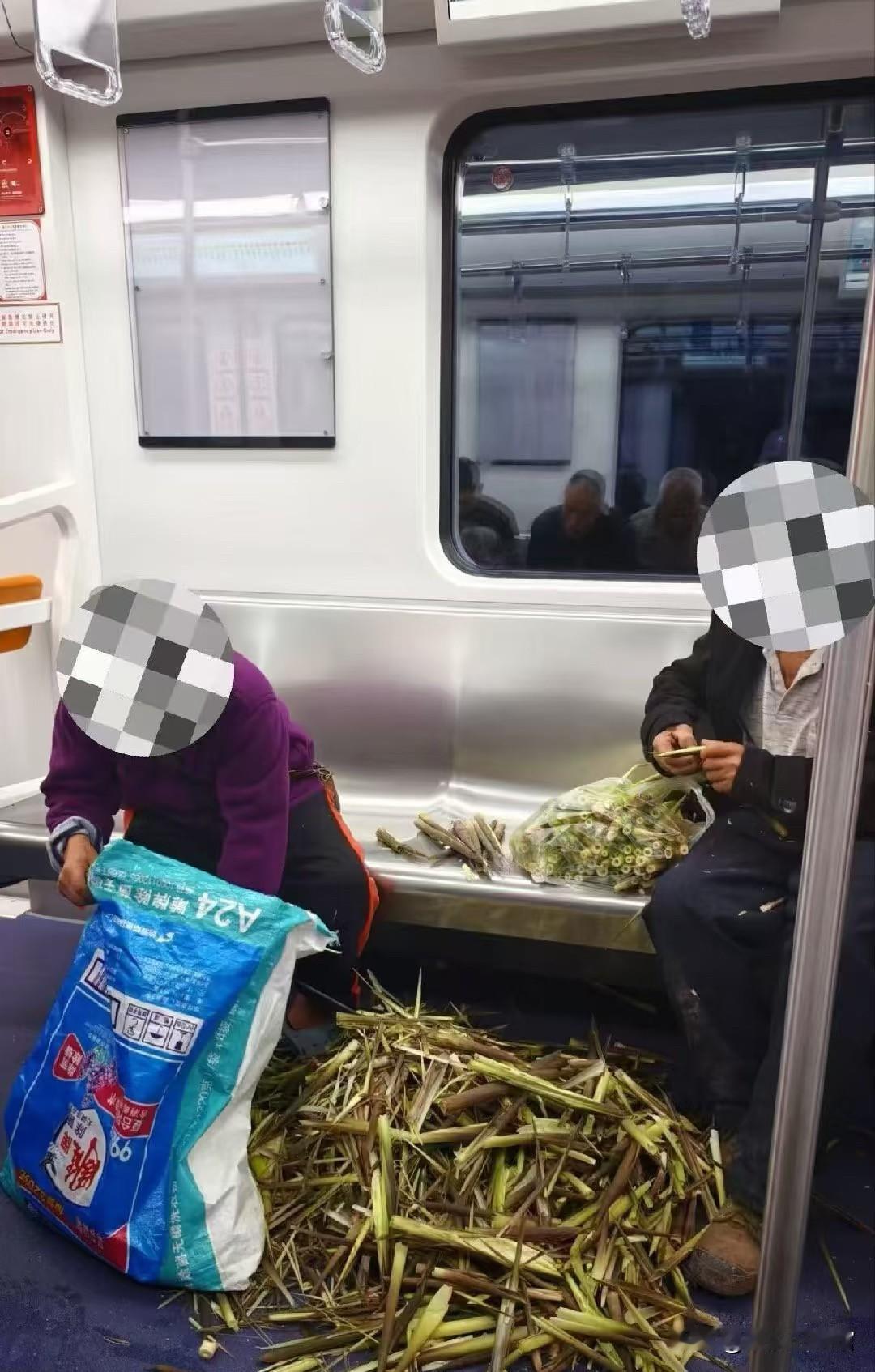 很多人都搞混了包容的真正含义。包容，应当是对待有教养、懂礼貌、守规矩的人给予体谅