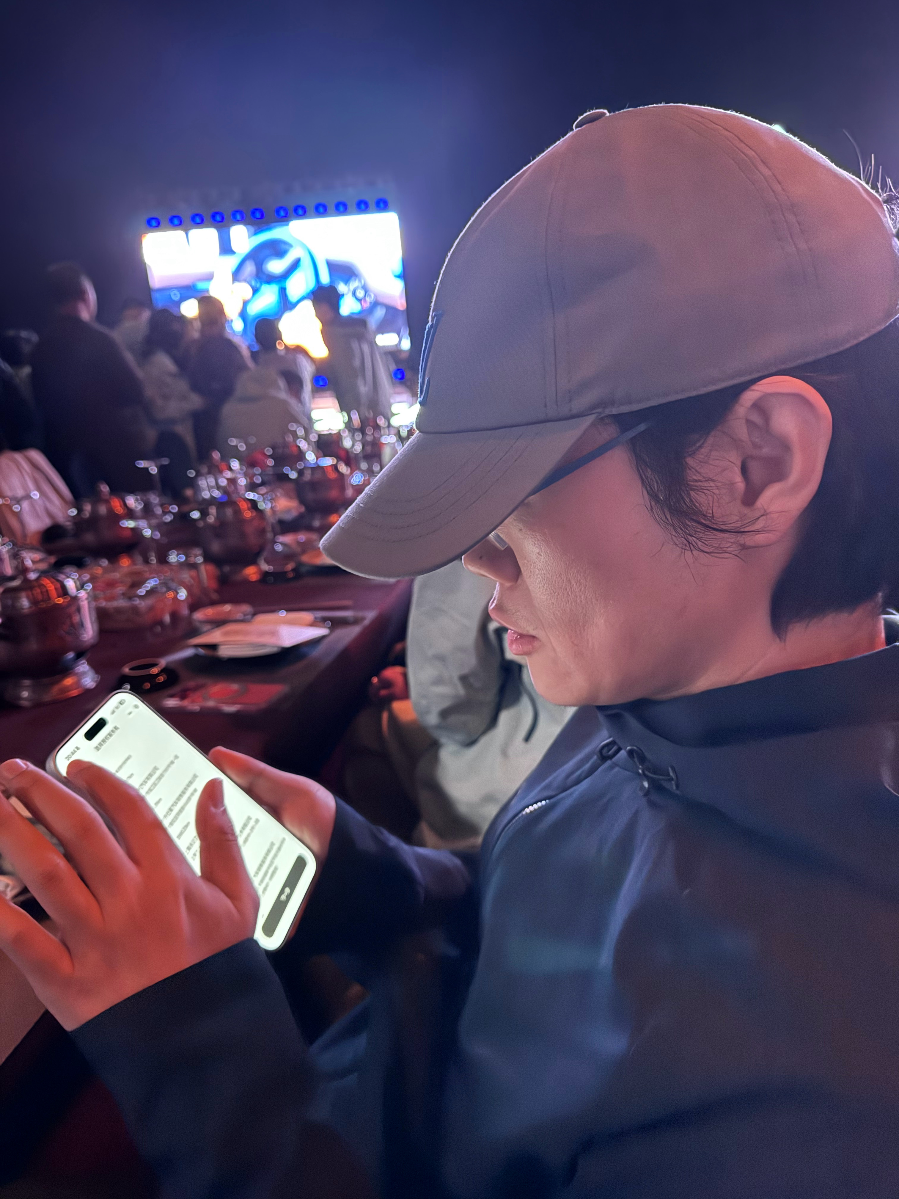 md，被臧老师装到了，200 多万的车说买就买！ ​​​