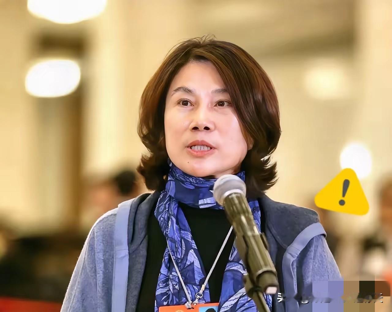 太让人震惊了！
间谍设备伪装成日常用品。
国安部披露：被间谍设备伪装的，令人毛骨