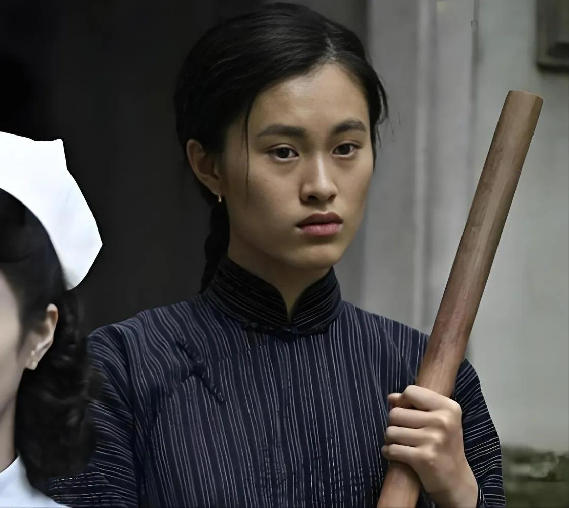 1950年，吴石预感到即将出事。深夜，他把在吴家干了近三十年的保姆林阿香叫进书房