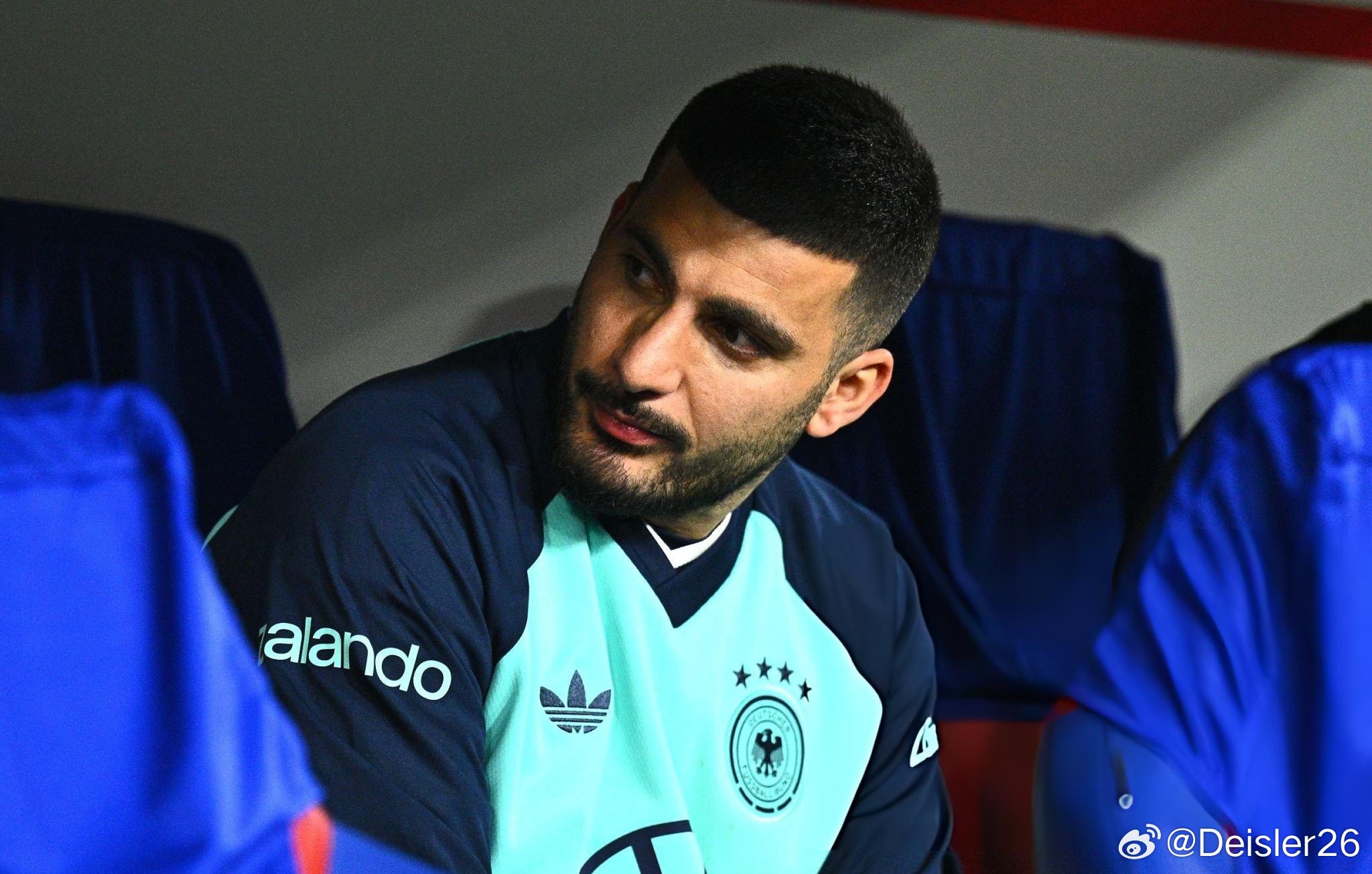 ➡️為何在昨日對陣瑞士的比賽中，選擇狀態低迷的尼克·沃爾特馬德，而非狀態正佳的德