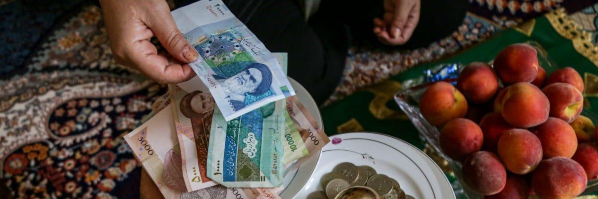 【解读：伊朗为什么至今不实施战时配给制？】战争给伊朗经济的破坏，除了生产机构被空