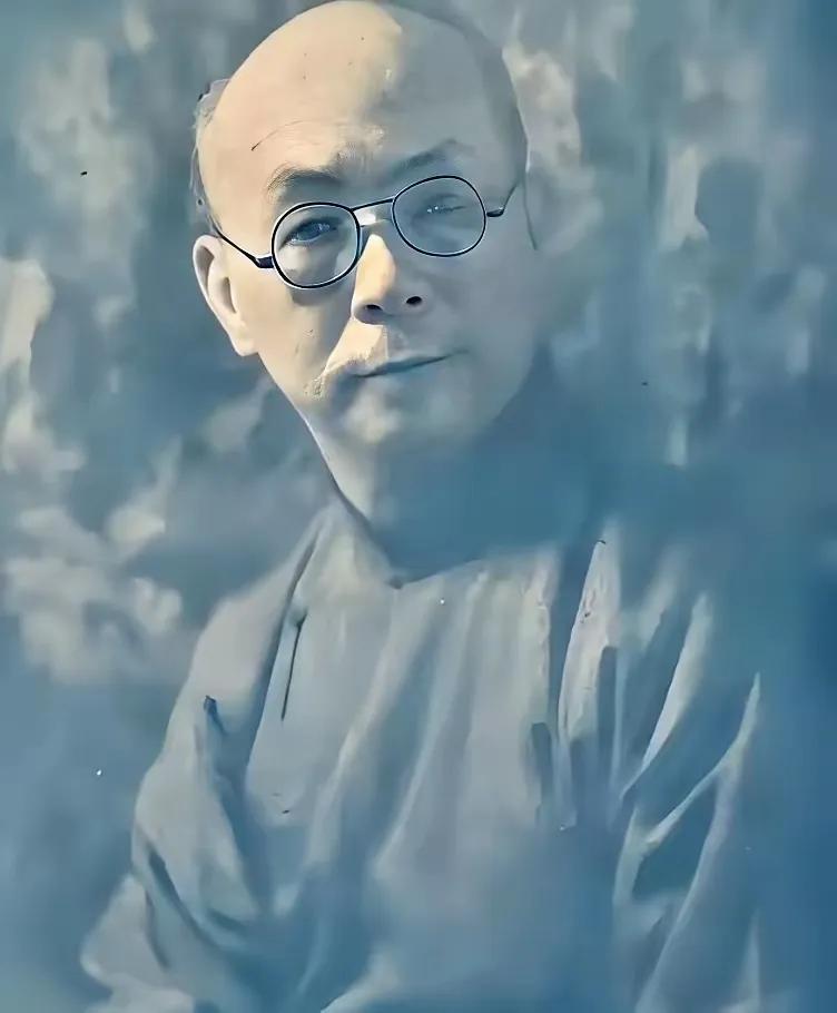 中国最大的汉奸是谁？他远比汪精卫更加可恨，要是没有他，日本连中国大门都进不了，在