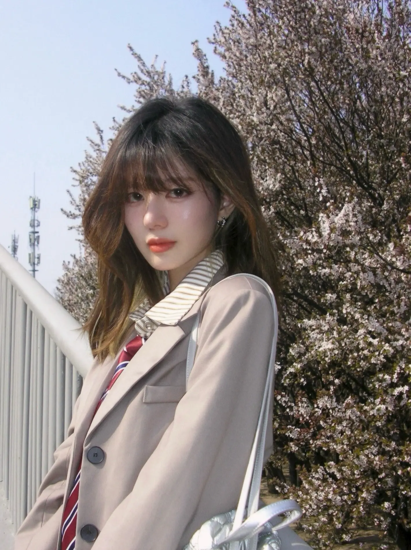 누나 오늘 좀 예쁘네