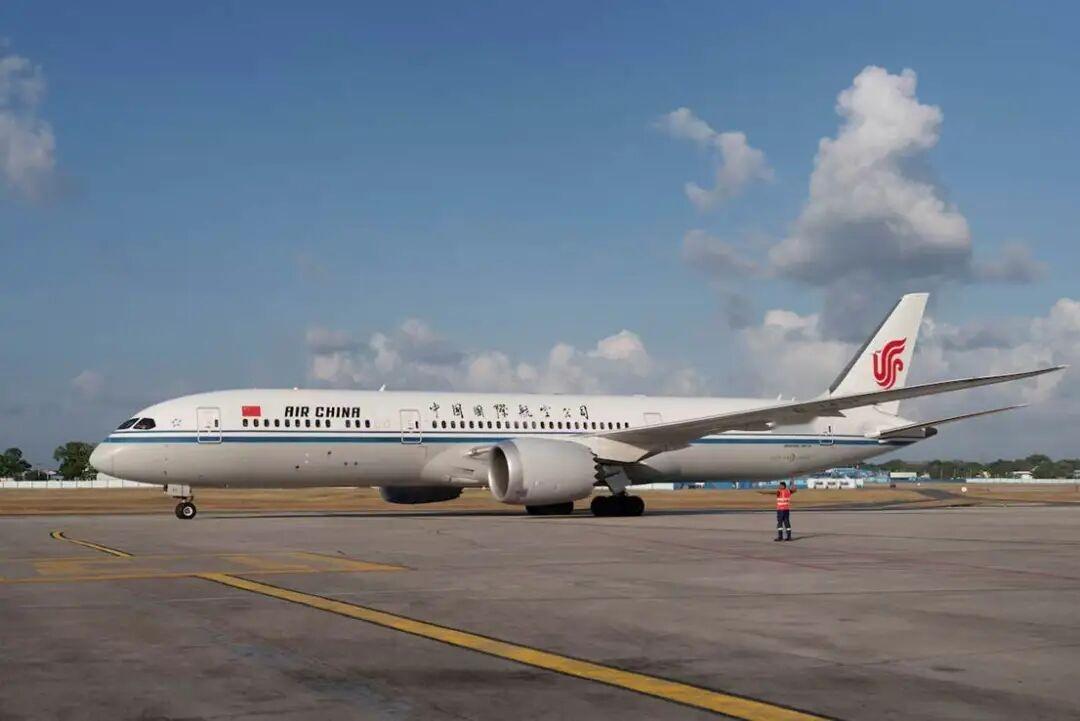 中国国际航空寻求增开从北京飞往纽约和华盛顿的航班，但遭到了代表美国航空、达美航空