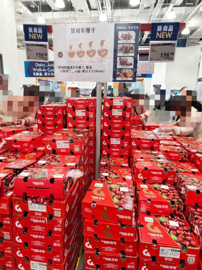 山姆车厘子每斤狂降70元 怎么感觉每年车厘子都有降价的消息，等到年底一定降价..