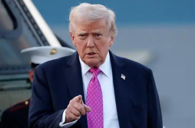 特朗普真得气急败坏了，忍无可忍无须再忍。

他说：我们在日本驻兵4.5万，在韩国