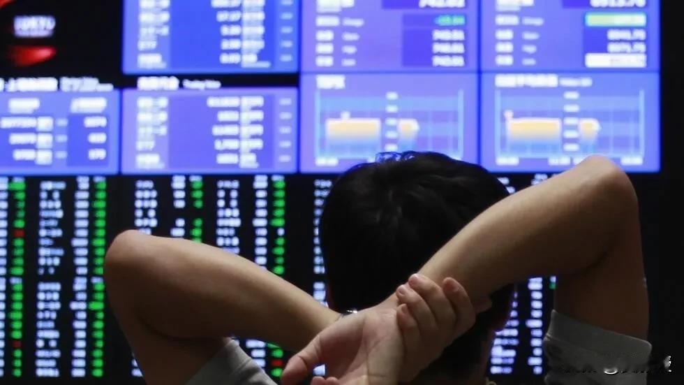 日经指数连日攀升，站上42000点
东京股市日经指数11日收盘较昨日上涨392.
