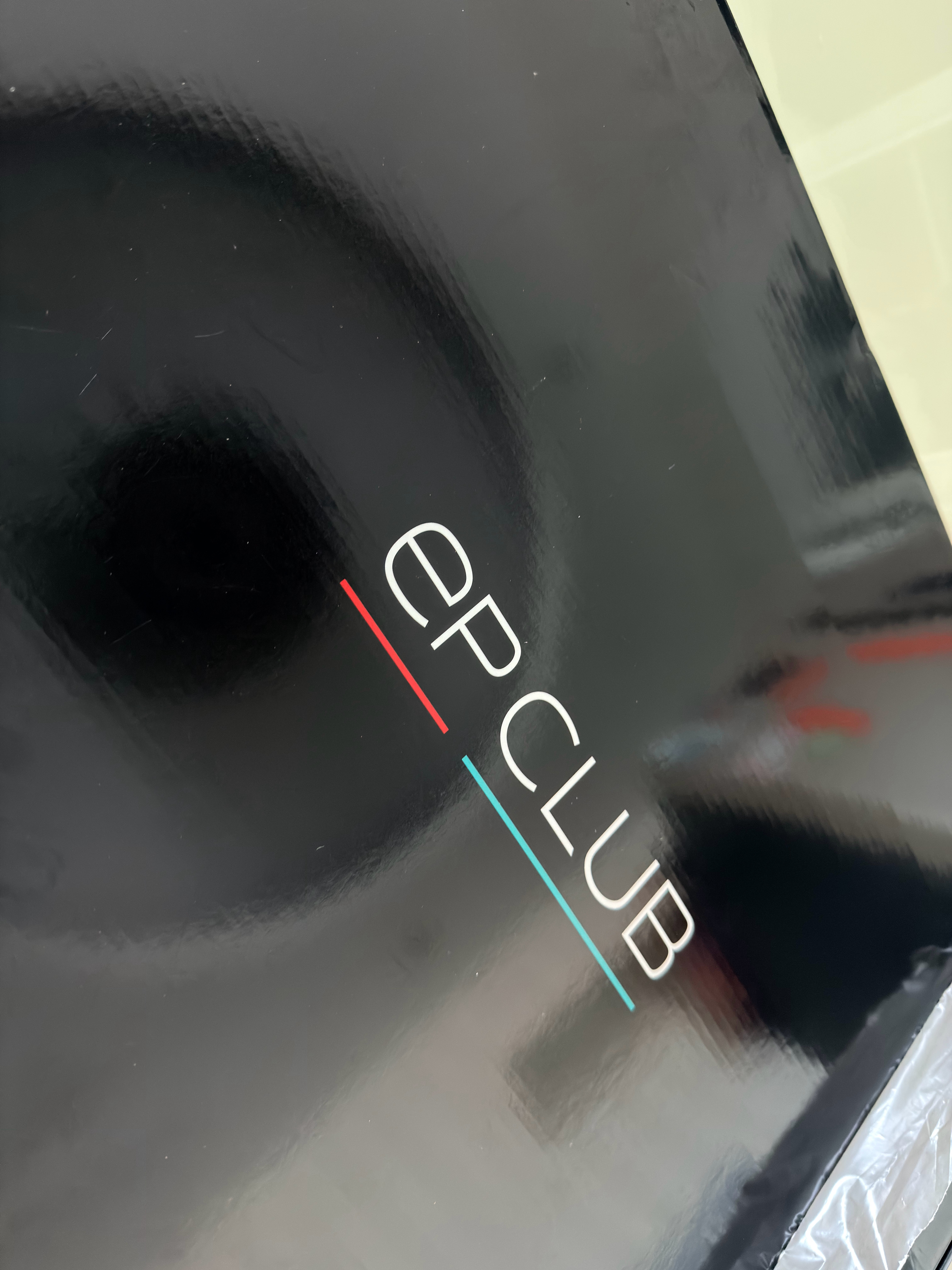 EP冲锋衣质感很好，我很喜欢这个小口袋