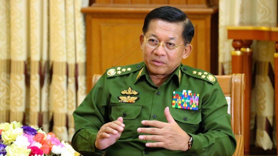 敏昂莱卸任缅军总司令，被提名为副总统候选人。

这不是放权，也许是一场精心布局的