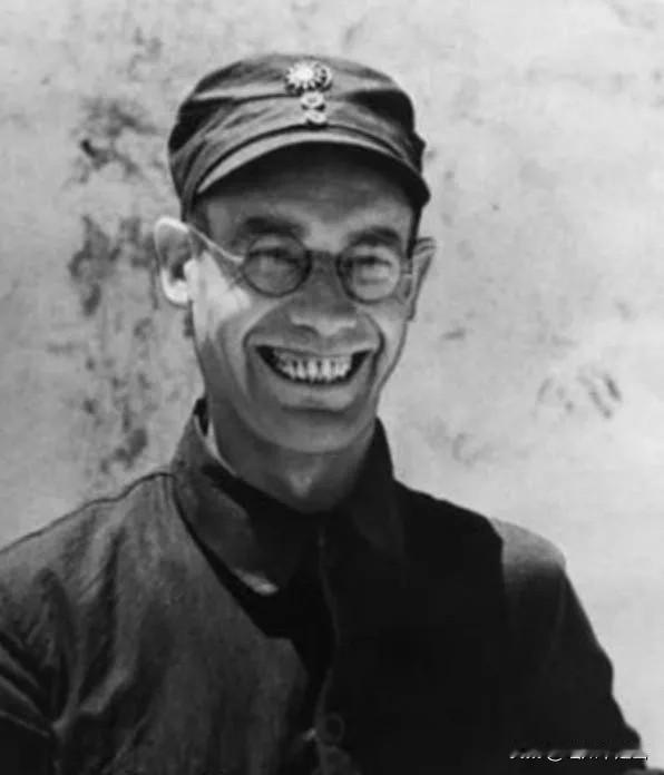 1939年李德突然接到回苏联的通知，他回忆唯有毛主席临别时对他说过那句令他难忘的