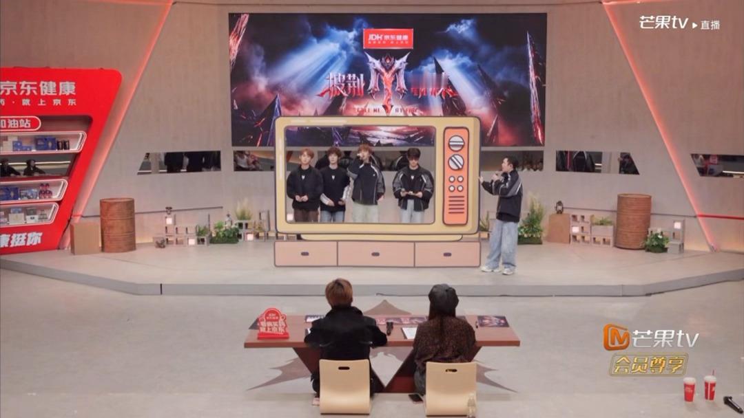 管健嘉晨五公小考高音谁懂这一段的冲击力！管健嘉晨的高音清亮穿透力十足，不嘶吼不硬