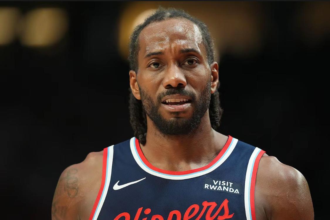 小卡还续约快船吗？随着快船在附加赛中在主场以121-126遭到勇士逆转，无缘季后