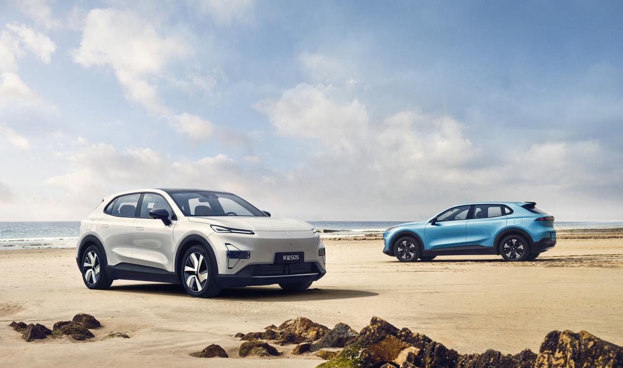 远远超越15万价值的SUV  深蓝S05真是把需求的buff拉满，十多万的新能源
