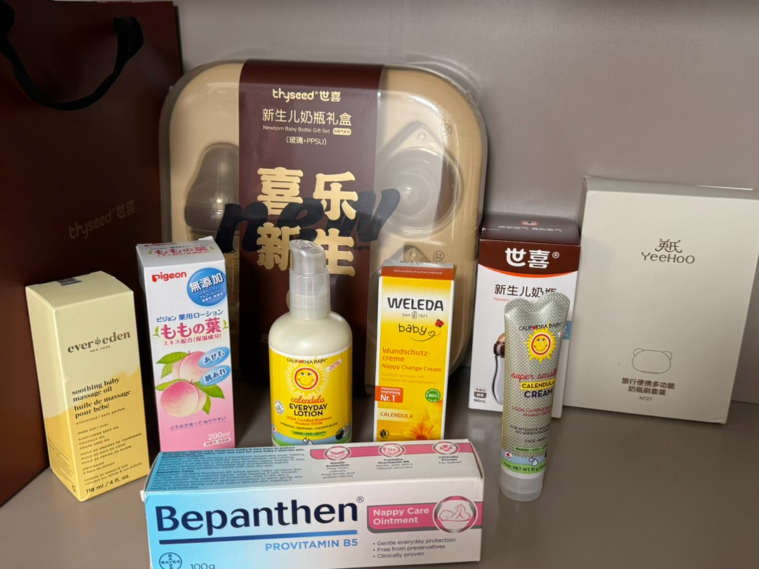 老姨姥姥从怀孕开始就从越南往回带燕窝，海参，各种海鲜，水果。为了方便过海关，还把