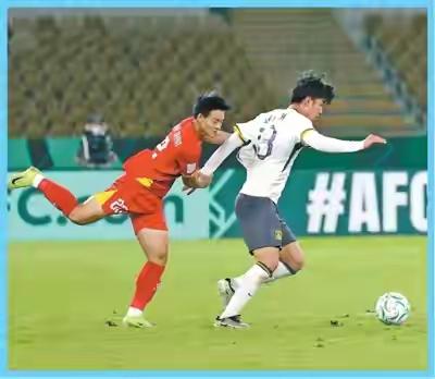 中国足球冲出亚洲，走向世界不仅要有高水平的教练，还要有高素质的球员以及公正的足球