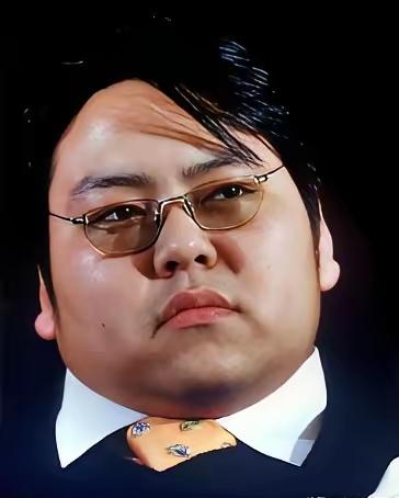 2009年，李兆会在“天上人间”花费880万，将全场宾客的单都买了。最后他因为高