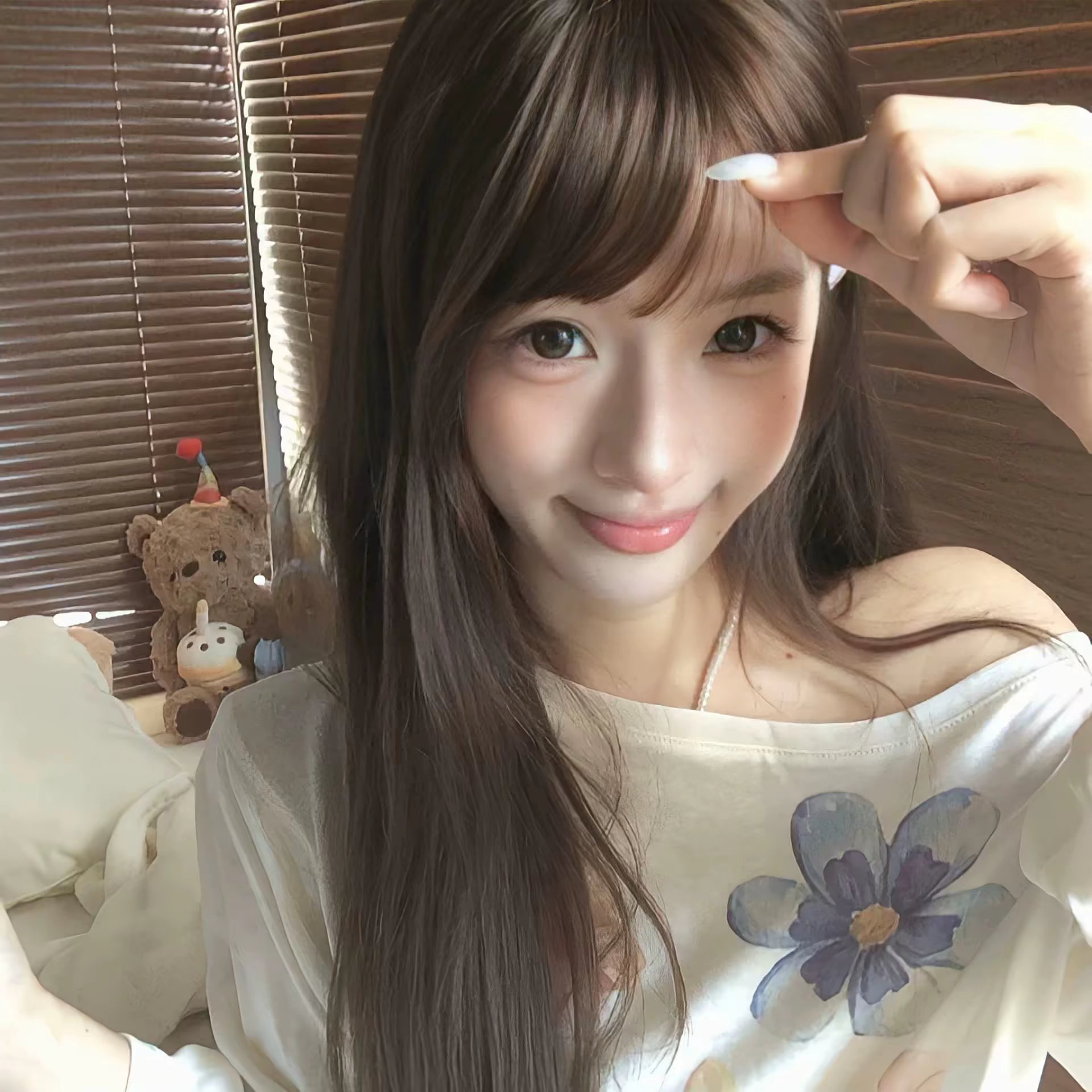 𝑾𝒆𝑪𝒉𝒂𝒕头像｜高清女头 ｜女生头像 ｜氛围感女头 ｜无水印女头 