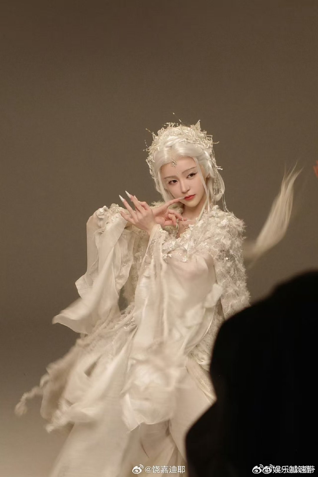 司宫令居然还有饶嘉迪 谁懂啊！饶嘉迪古装适配度拉满！新剧路透眼神都是戏，之前的角