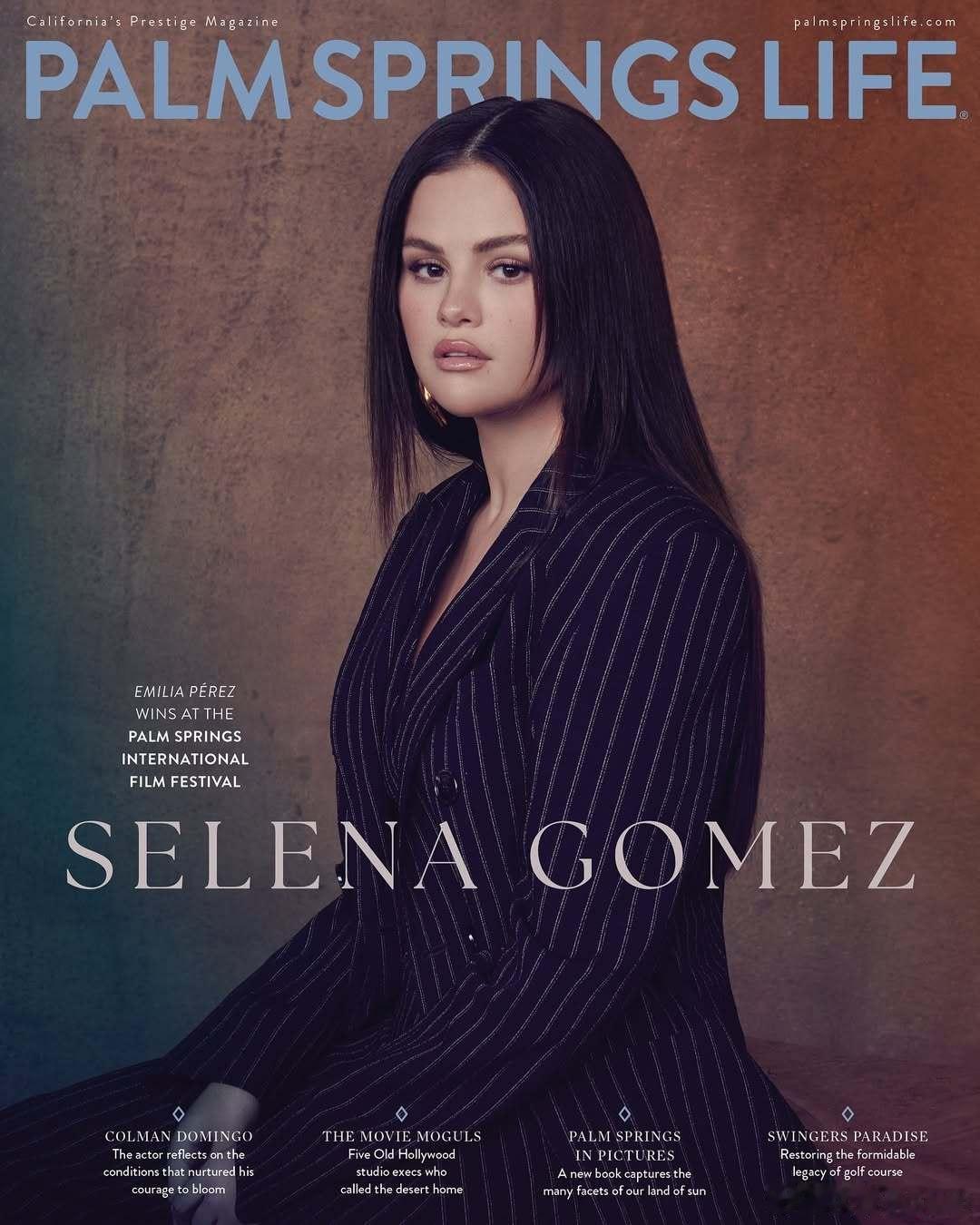 Selena Gomez 赛琳娜戈麦斯登上《PALM SPRINGS LIFE》