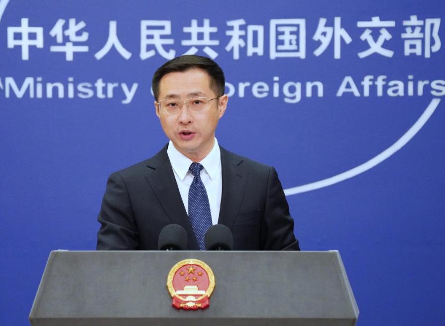 捷克总统挑战中方红线，外交部：不再与其交往。
 
在国际社会，各国之间打交道都得